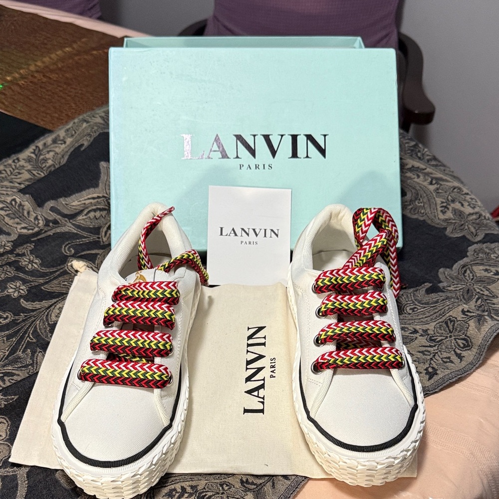 SOLD❤️Authentic New Lanvin Men Sneakers with Colorful Laces